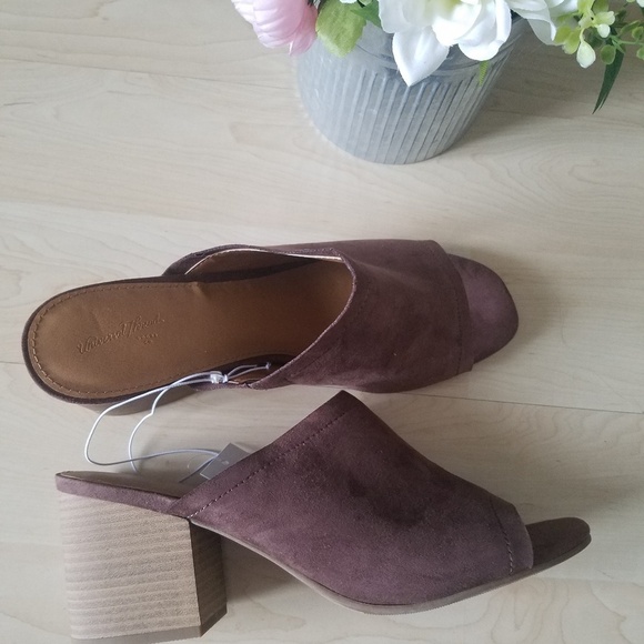Universal Thread Shoes - Stacked Mules